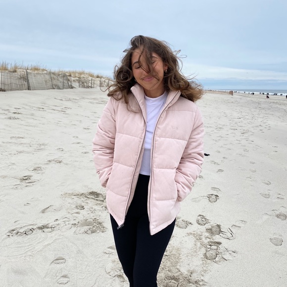 Meet your Posher, Kristen - Picture 12 of 16